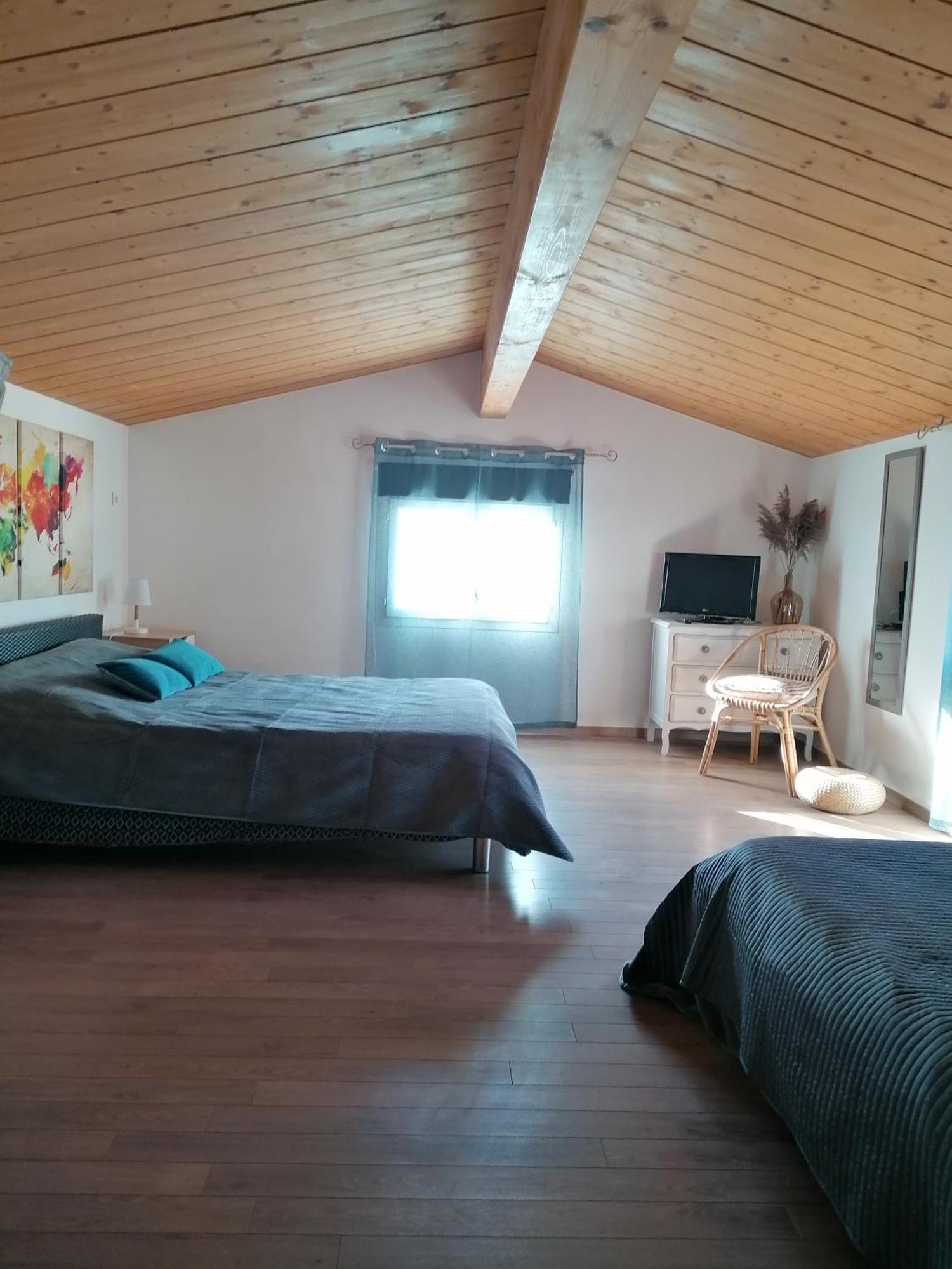 Chambre Familiale "Le Pecher" Saillans  Rum bild
